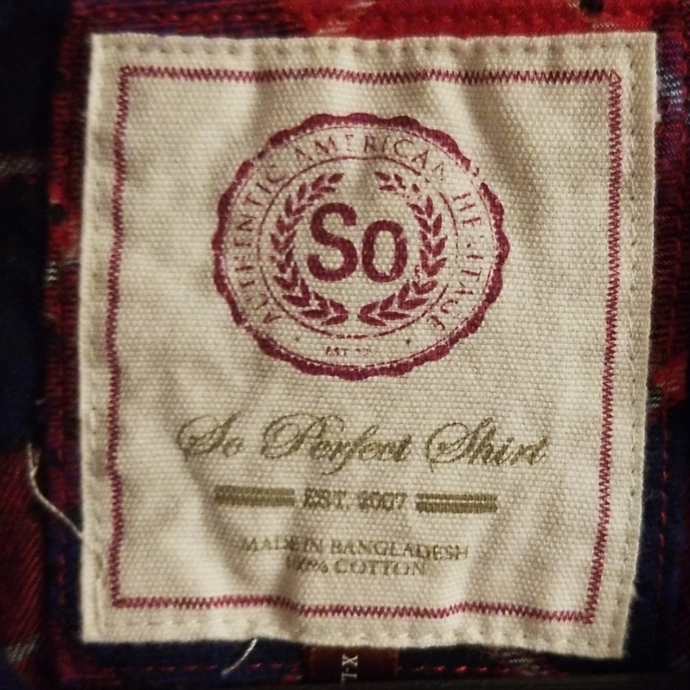 Red and blue flannel - Picture 3 of 4